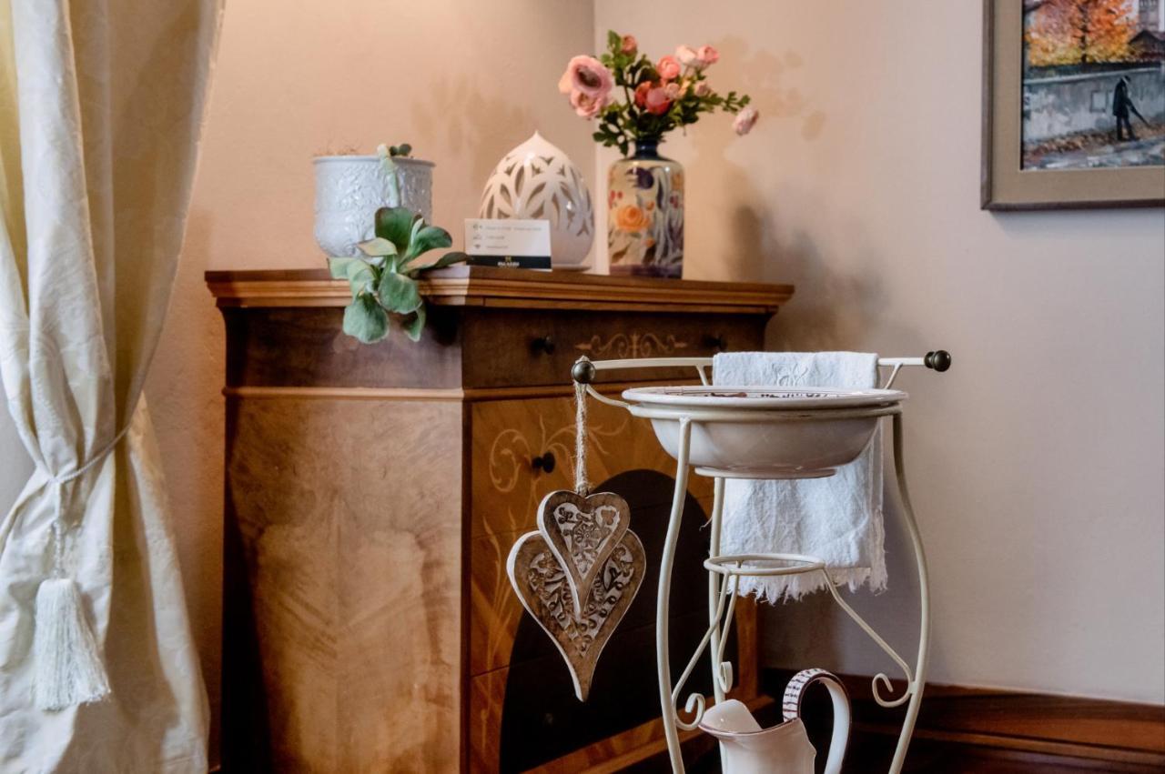 Palazzo Bed And Breakfast Calvisano Exteriér fotografie